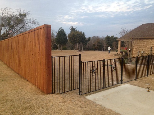 Wrought Iron Fencing: A Timeless Solution for Durable and Elegant Boundaries